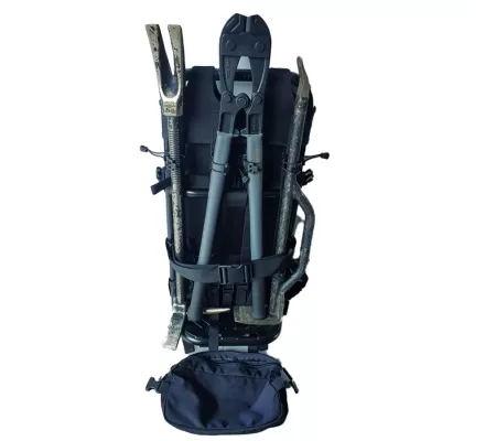 Estructura de porteo EFFRAK Full Black resistente y ergonómica