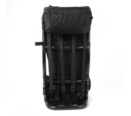 Estructura de porteo EFFRAK Full Black resistente y ergonómica