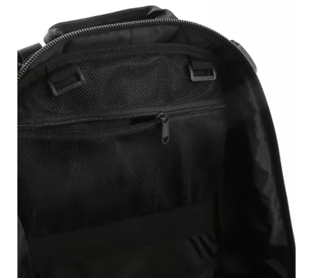 Mochila MATT Full Black ligera, coqué y compacta