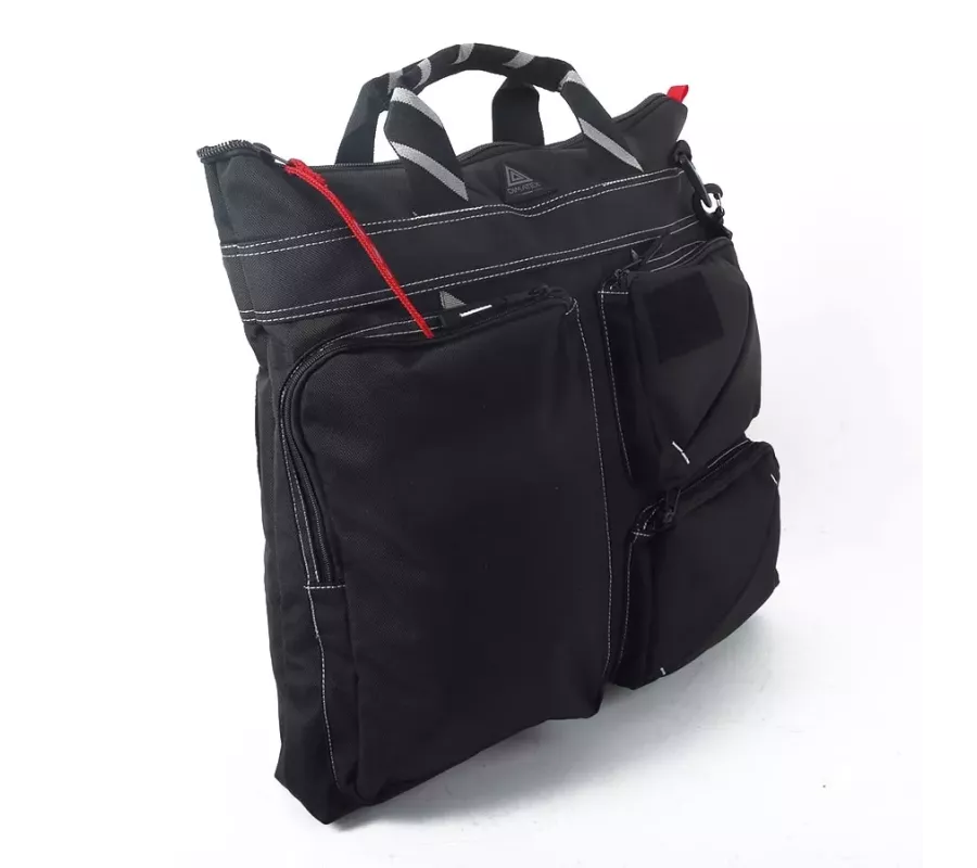 Mochila FURTIF Full Black – Resistente y personalizable