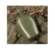 Botella de agua de plástico
