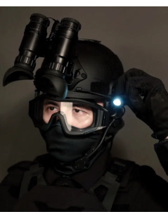 Linterna táctica para casco balístico RSTAR – NEXTORCH | Compacta, ligera y con sistema IFF | XS Equipament